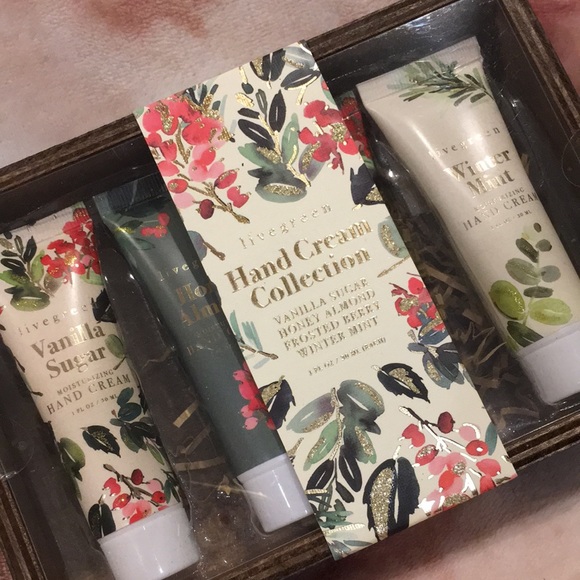 Livegreen Holiday Winter Scented Hand Cream Collection Crate NWT 4 Scents X 1 oz - Picture 15 of 16